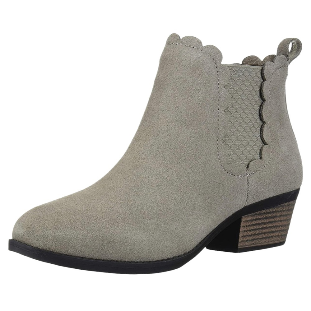 Skechers Lasso Diver Short Scalloped Trim Chelsea Boot| Sketchers Ankle Bootie